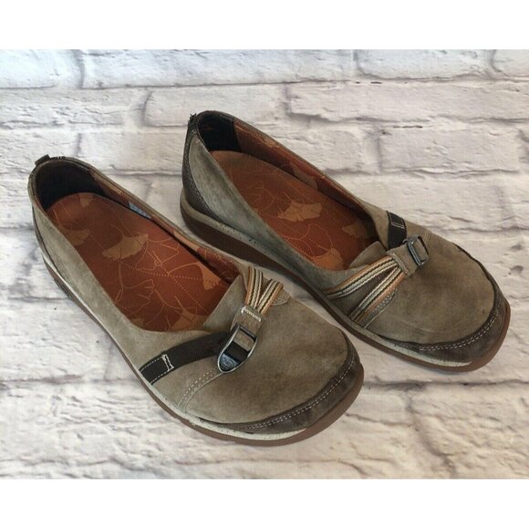 CHACO CLARA Tan Nubuck Flats Slip On Shoes Buckle Womens 8.5 (g1f) - Picture 3 of 10